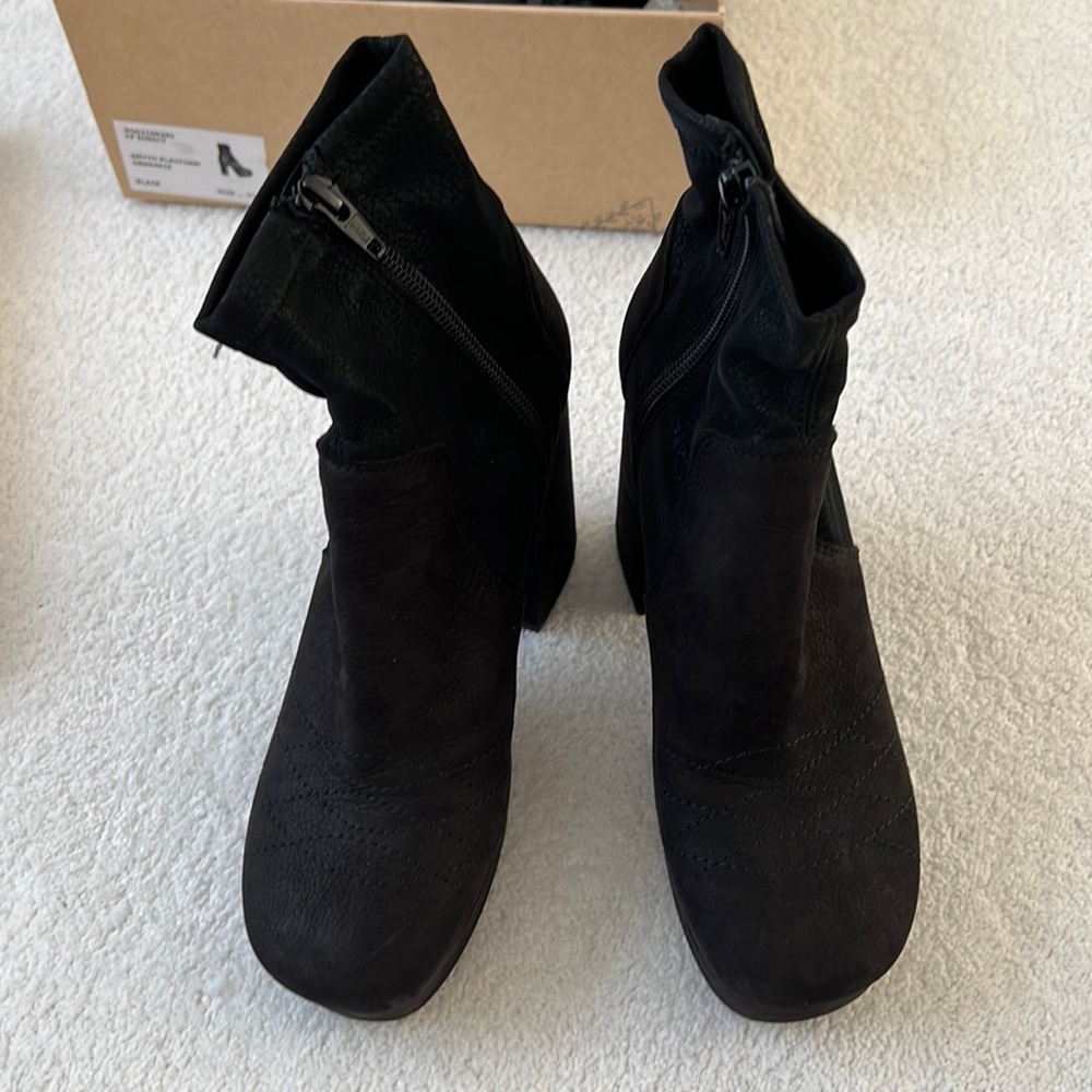 Free people Smyth platform black booties